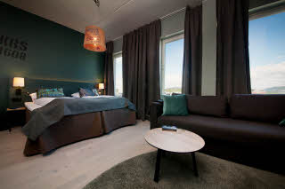 Copyright: Tord-Erik Andresen, hotelfoto.no, +4798826280, post@hotellfoto.no Dobbeltseng og interiør i Superior Extra-rom, Scandic Kristiansand Bystranda